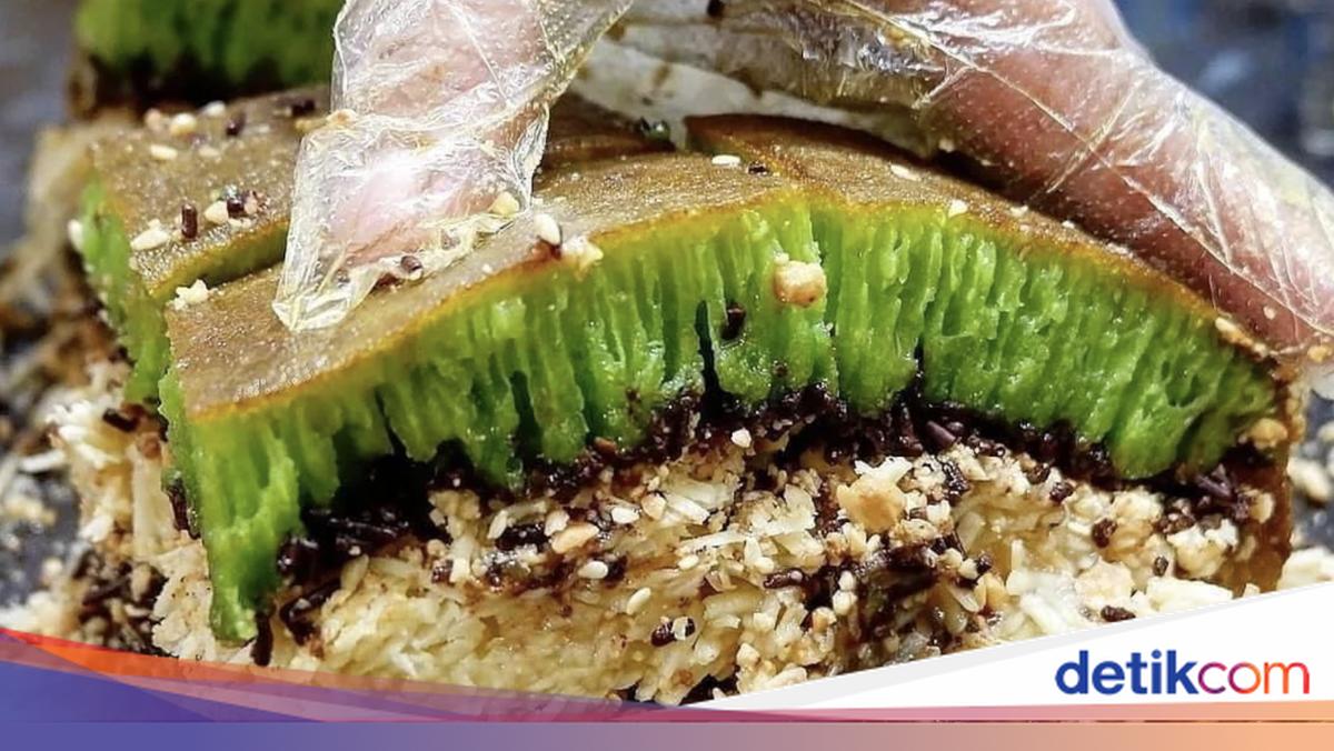 Martabak Populer Cab.Limbangan: Gigitan Manis yang Menggugah Selera di Jantung Cilacap